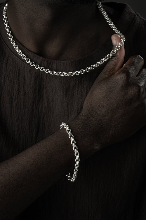 Halskette und Ohrringe aus 925 Silber im BIG DOCH SET von Ketten Boss, elegante Schmuckstücke mit glänzendem Finish