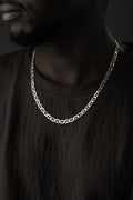 Cuban Link Halskette aus 925 Silber von Ketten Boss, detailreiche goldene Glieder, eleganter Schmuck für Männer und Frauen